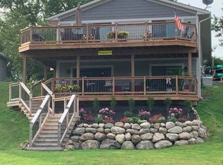 3812 Chapin Dr, Highland, MI