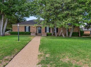 3801 Woodhill Cir, Waco, TX 76710