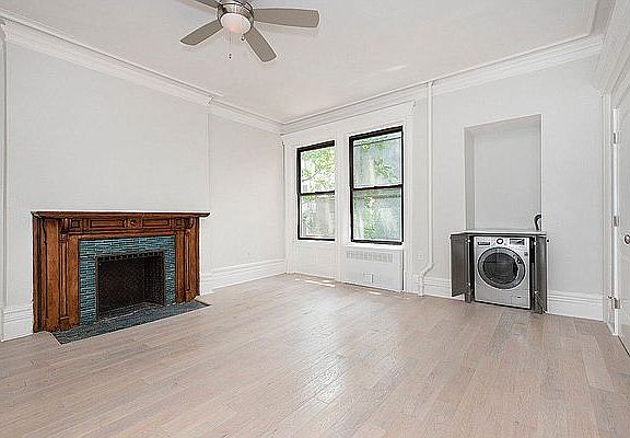 2nd image of 154 W 76th St APT 5