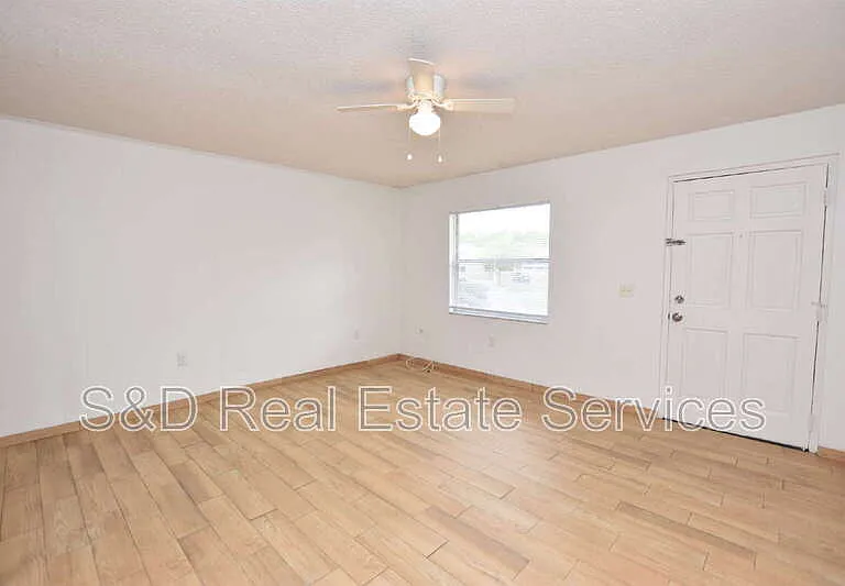 613 Robin Rd #5 — Photo 16