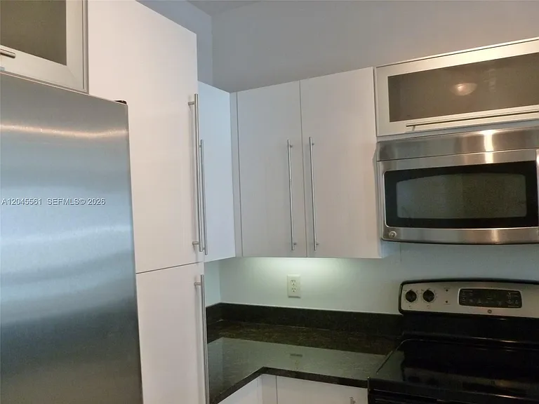 7350 SW 89th St #807S — Photo 6