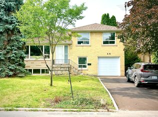 46 Bowerbank Dr, Toronto, ON M2M1Z8