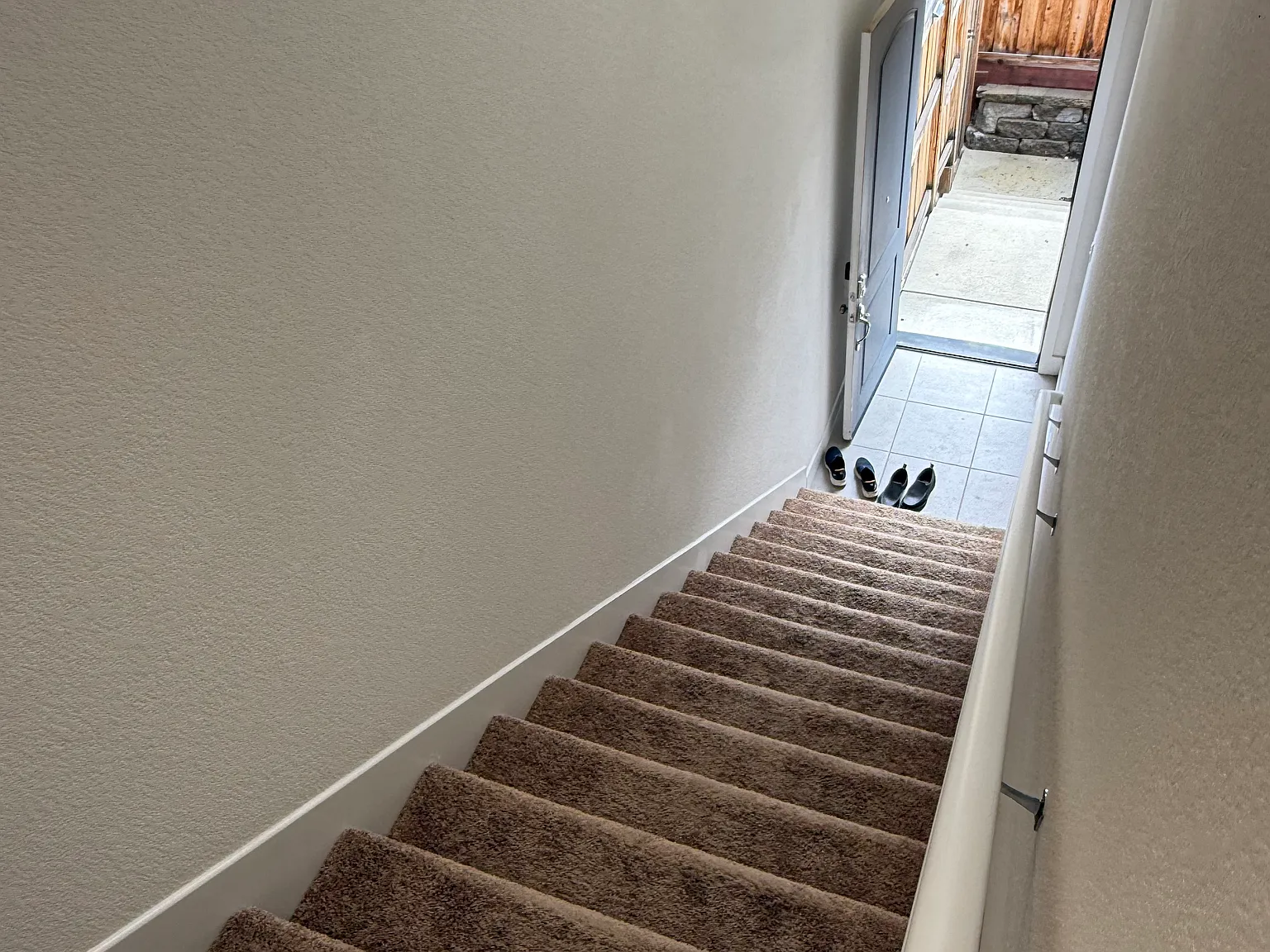 Studio, 550 sqft, $1,600 — Photo 2