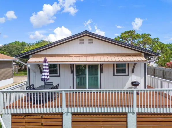 105 5th St, Panama City Beach, FL 32413