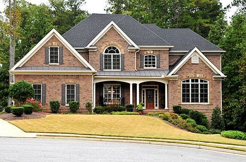 Four-sided Brick Home on Cul-de-sac Lot