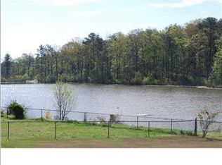 221 Camden Cove Pkwy, Calera, AL 35040