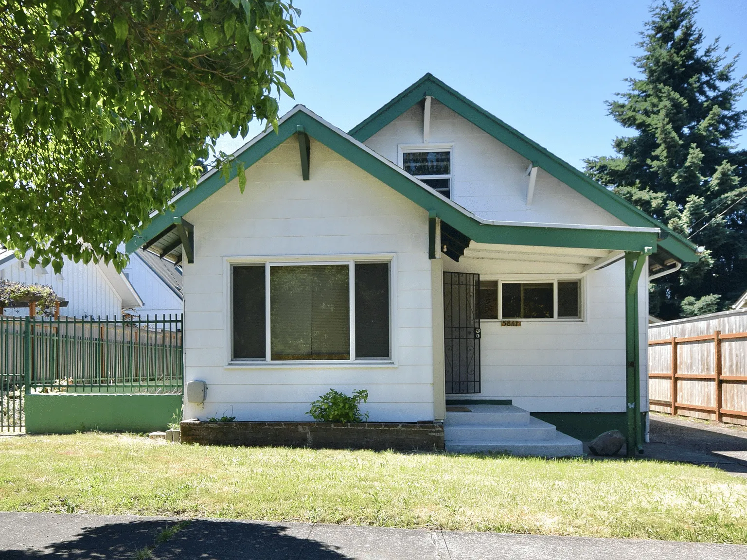 4 bed, 1552 sqft, $2,900 — Photo 4