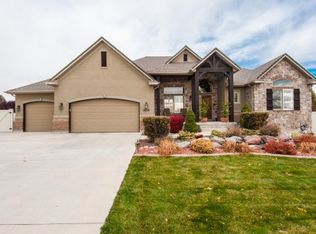 3256 W Field Brook Ct, South Jordan, UT 84095