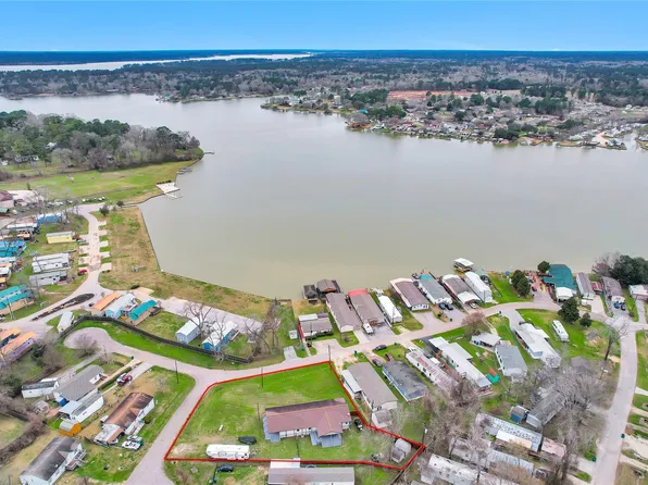 13066 Enchanted Vis, Willis, TX 77318