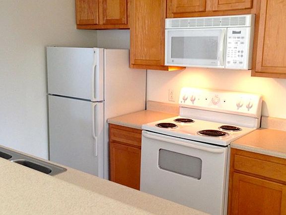 5th image of 44 N McKinley Ave #207