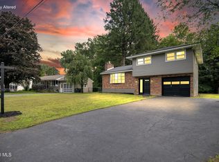 1032 St Jude Drive, Schenectady, NY 12303