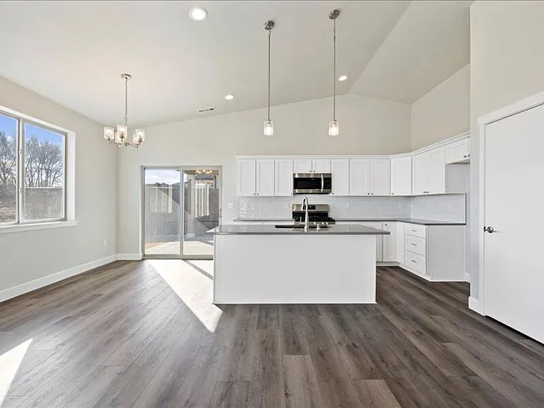 3425 S Van Buren St — Photo 3