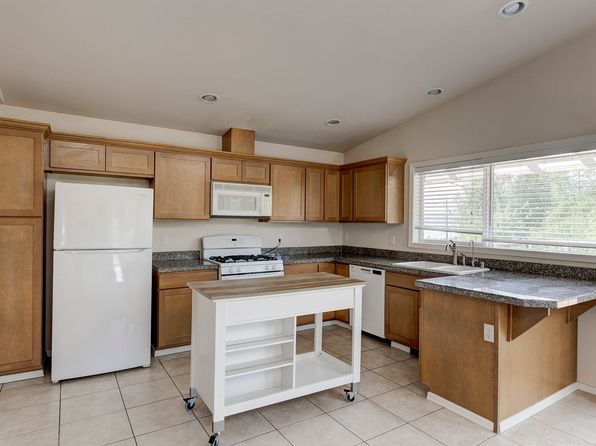 1118 Lockwood Dr, Coupeville, WA 98239