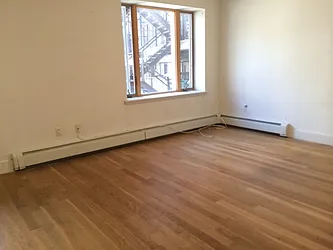 Rented by Next Door Realty NYC