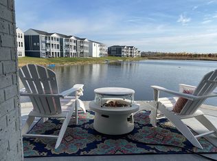 133 Riggs Pl, Saint Charles, MO 63301