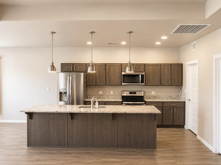 564 Red Cedar Way — Photo 2