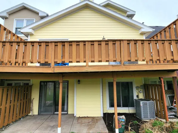 6805 Summerset Ct, Lincoln, NE 68516