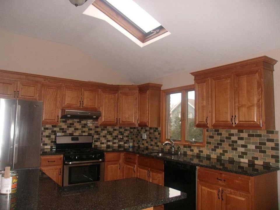 1st image of 17-40 202nd St