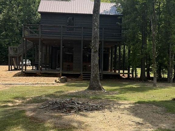 4th image of 558 Humphries Cove