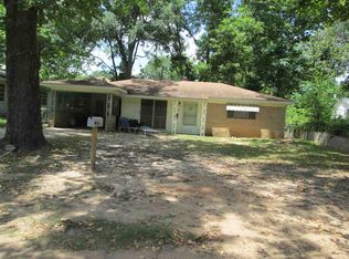 605 W Meredith St, Marshall, TX 75670