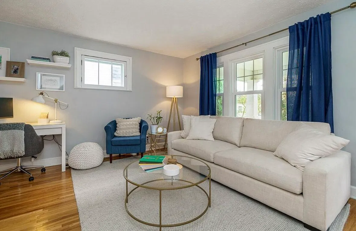 2 bed, 1.5 bath, 1075 sqft, $2,300 — Photo 2