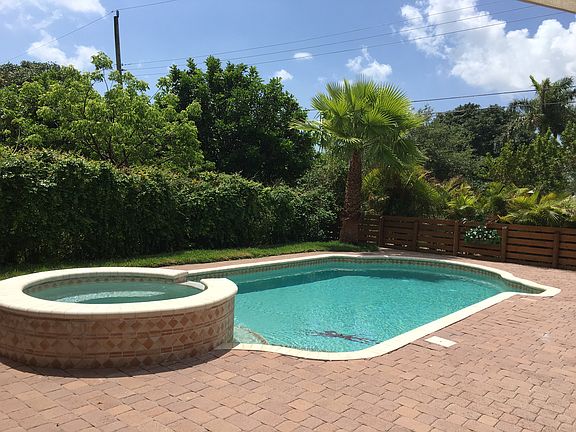 HEATED POOL/SPA