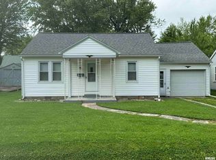 234 Austin Ave, Flora, IL 62839