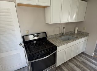 414-416 Pearl Harbor St, Bridgeport, CT 06610