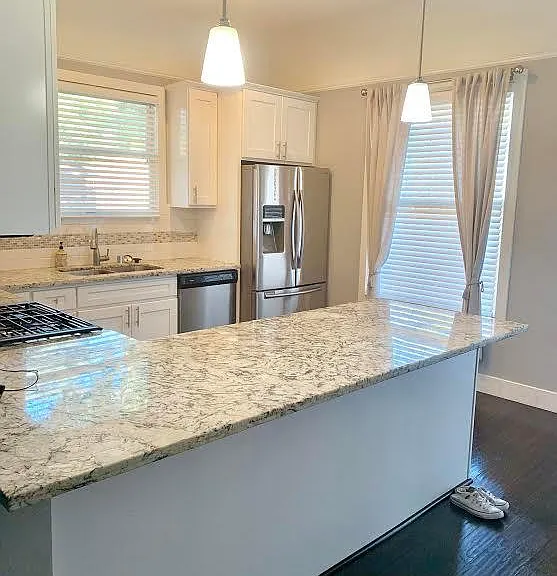 2809 Q St — Photo 6