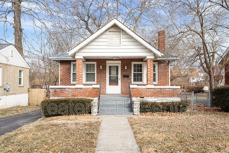 1st image of 8823 Forest Ave