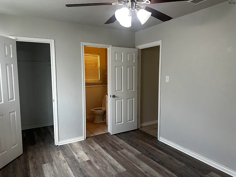 4618 Cove Rd — Photo 12