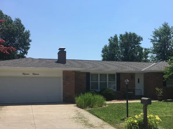 1515 S 28th St, Quincy, IL 62301