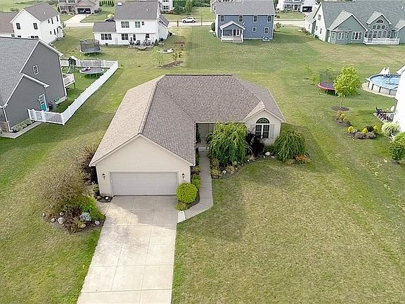 2nd image of 2690 Chelsie Dr