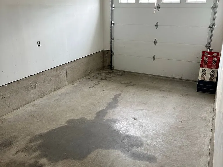 207 Morton St — Photo 14