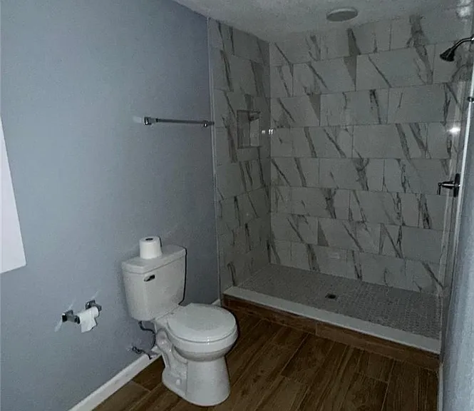 1021 California Dr — Photo 31
