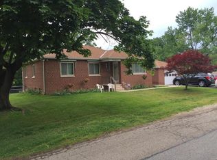 4035 Sharon Ave, Columbus, OH 43214