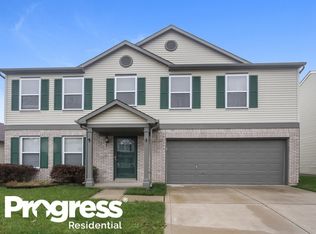 333 Sunburst Ln, Greenwood, IN