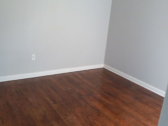 2nd image of 1645 N Logan St