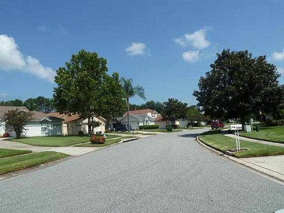 5th image of 11654 Peach Grove Ln