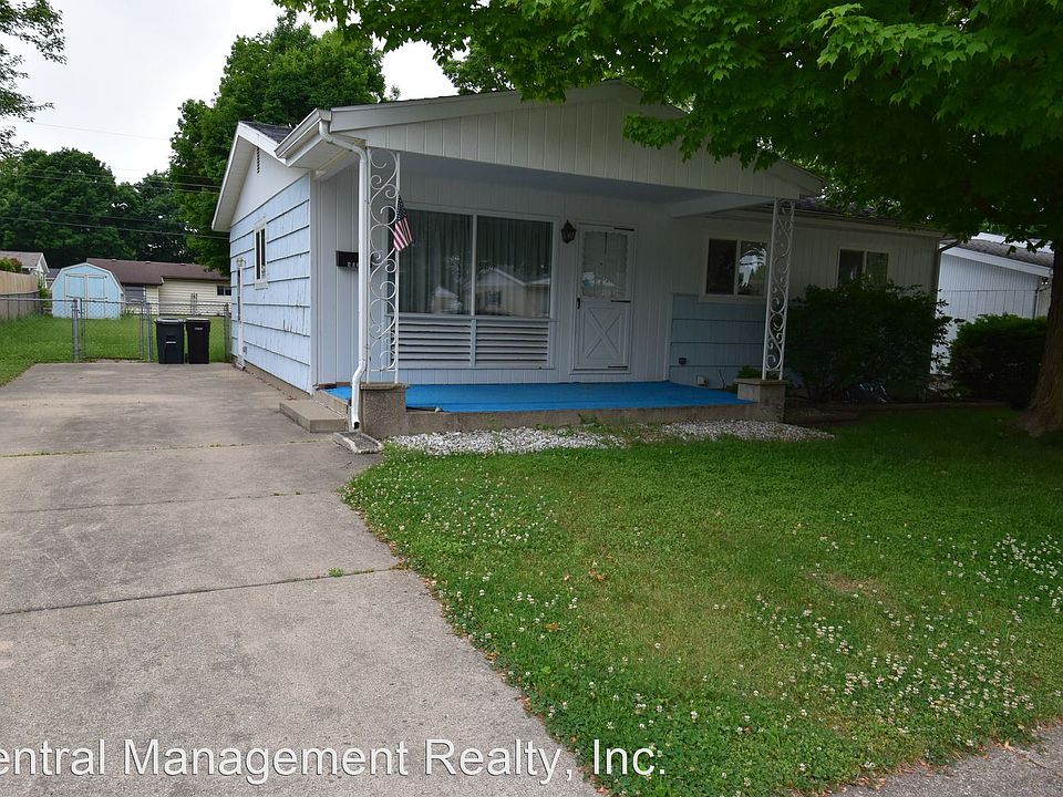 1st image of 4039 Manor Dr