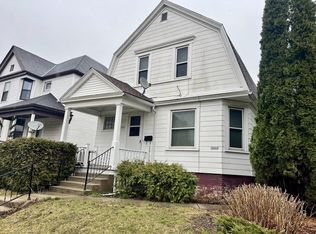 3066-3066A North Newhall STREET, Milwaukee, WI