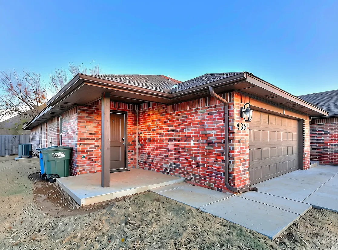3 bed, 1274 sqft, $1,550 — Photo 2