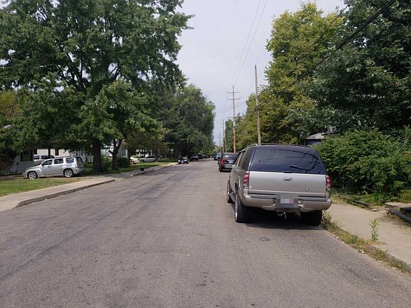 4th image of 1701 N Machin Ave