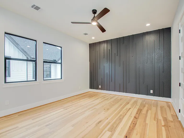 7016B Staffordshire St — Photo 15