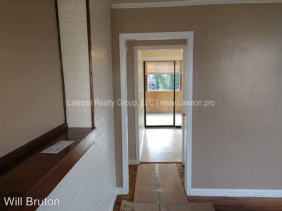 4th image of 730 Elizabeth Ave