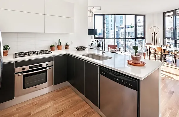 Rented by MNS | media 26