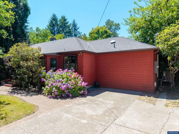 33860 SE Peoria Rd, Corvallis, OR 97333