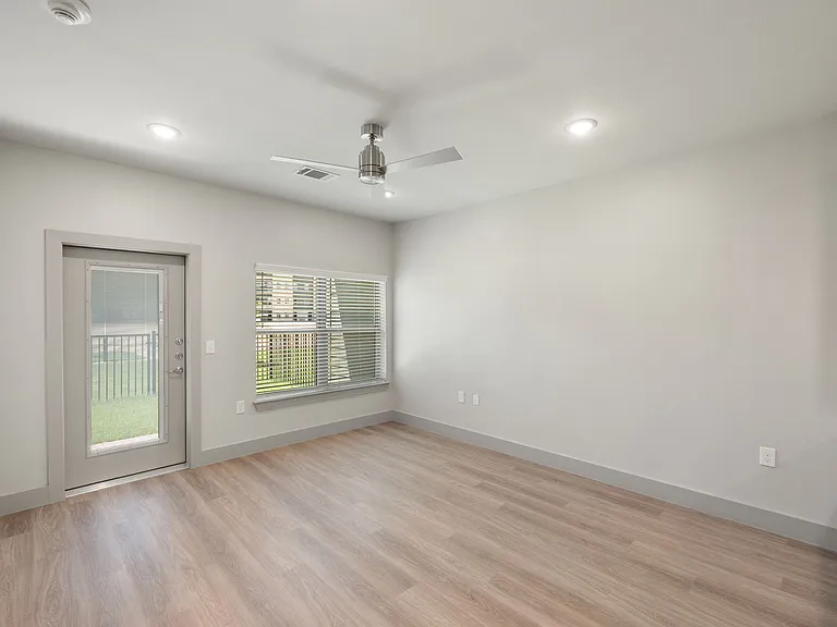 3751 Heritage Towne Blvd — Photo 49