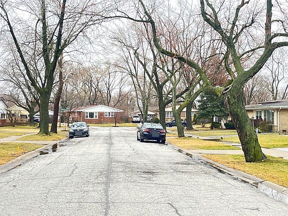 5th image of 232 Roberta Ln