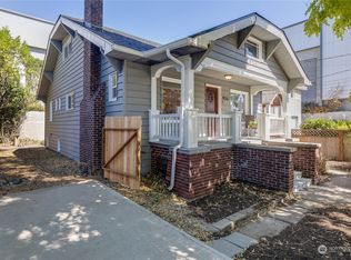 926 N 93rd St, Seattle, WA 98103